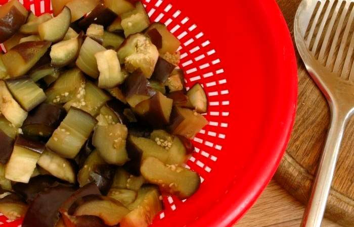 Рецепт Овощной салат с баклажанами  шаг-2