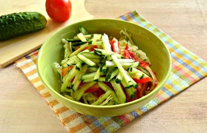 Рецепт Овощной салат с курицей шаг-5
