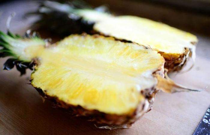 Рецепт Салат из фруктов в ананасе шаг-1