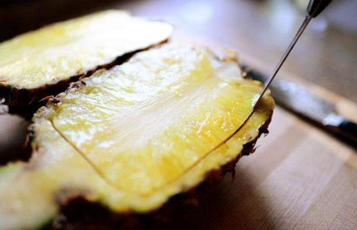 Рецепт Салат из фруктов в ананасе  шаг-2
