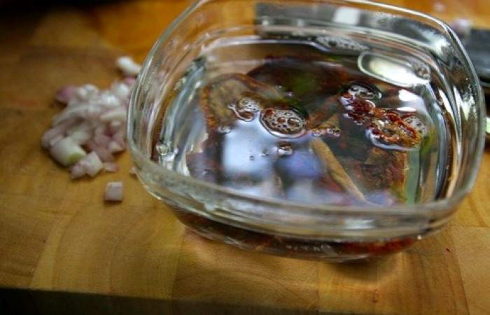 Рецепт Салат из макарон с рукколой и соусом  шаг-2