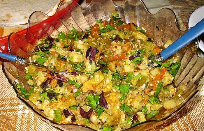 Рецепт Салат к шашлыку из запеченных овощей шаг-3