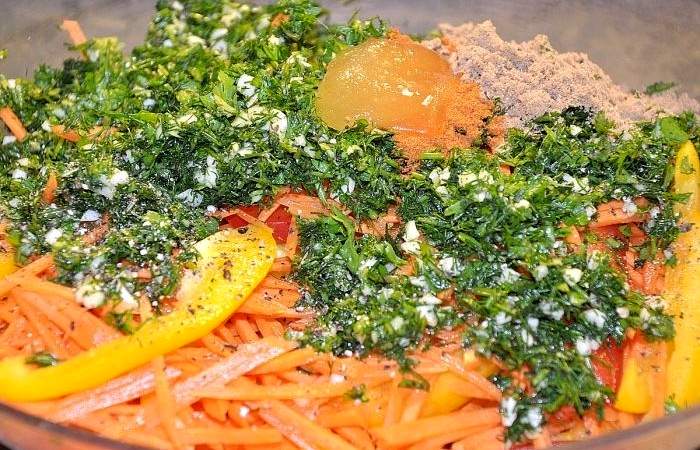 Рецепт Салат с баклажанами, морковью и перцем  шаг-4