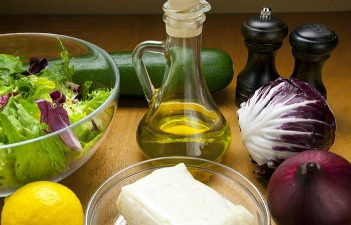 Рецепт Салат с сыром Халуми шаг-1