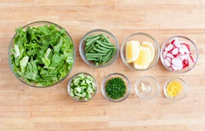 Рецепт Зеленый салат с курицей  шаг-2