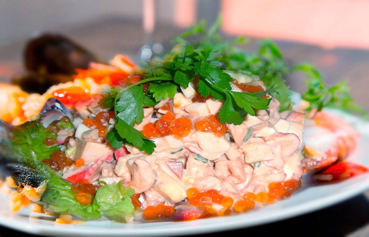 Рецепт Салат с красной икрой и шампиньонами Готовим Салаты Салат с красной икрой и шампиньонами