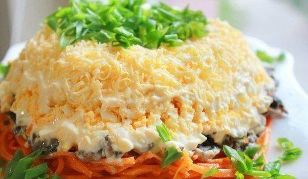 Рецепт Очень вкусный салат с корейской морковкой Готовим Салаты Очень вкусный салат с корейской морковкой