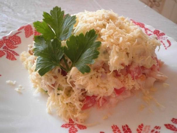 Рецепт Салат с куриным филе, сухариками и овощами Готовим Салаты Салат с куриным филе, сухариками и овощами