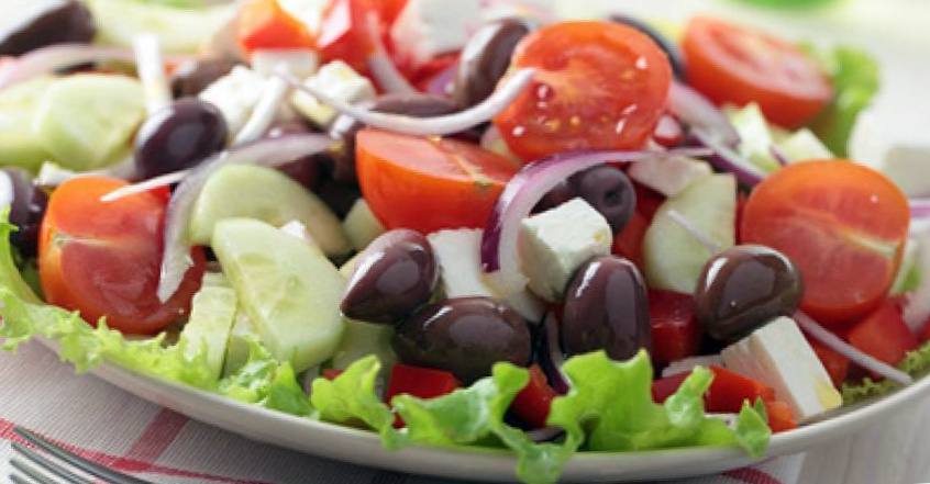 Рецепт Греческий салат шаг-1