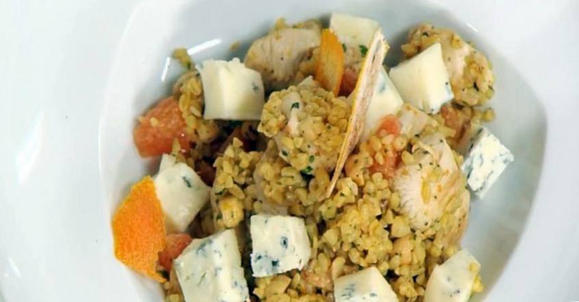 Рецепт Салат из индейки с булгуром и апельсином шаг-10