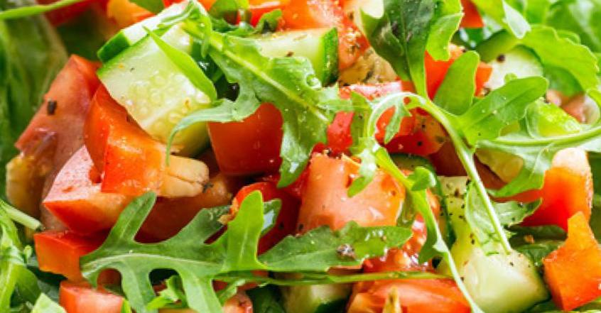 Рецепт Семечковый салат из свежих овощей шаг-1