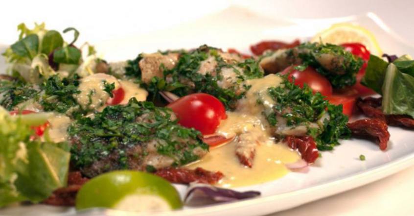 Рецепт Средиземноморский салат с пангасиусом  шаг-4