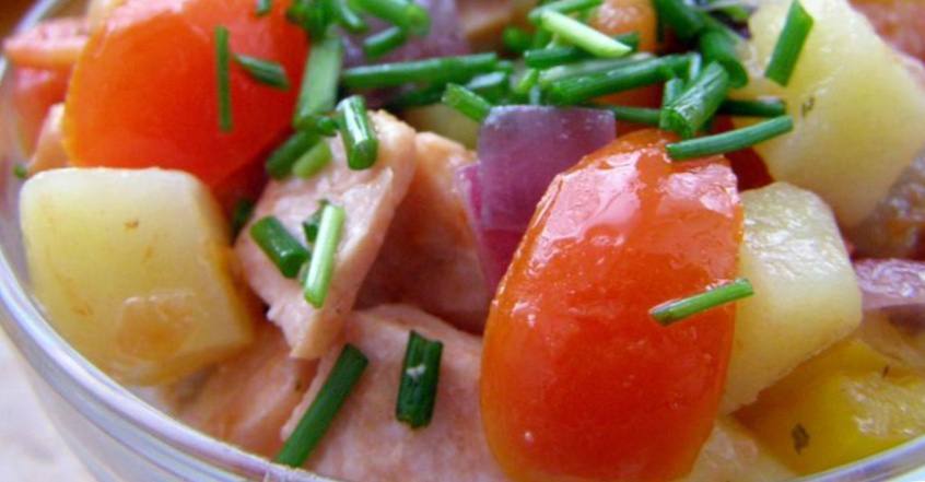 Рецепт Тёплый овощной салат с сёмгой шаг-3