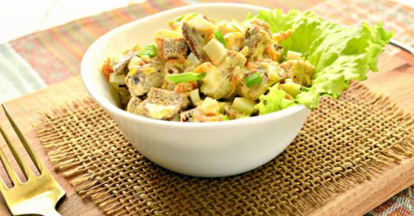 Рецепт Яичный салат с домашними сухариками шаг-5
