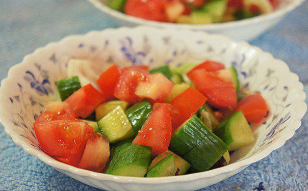 Рецепт Овощной салат с сыром фета шаг-3
