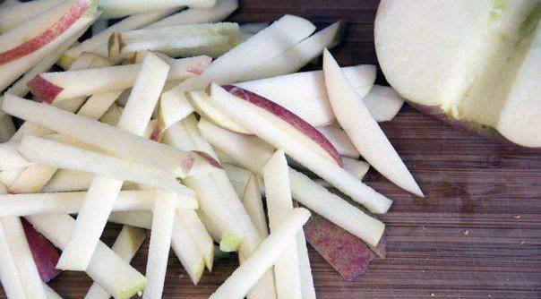 Рецепт Салат из капусты, яблок и имбиря  шаг-2