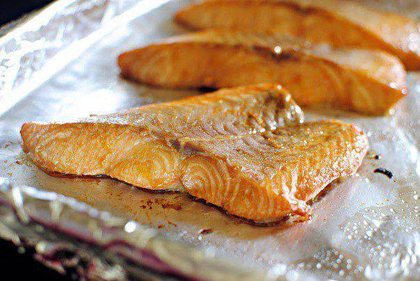 Рецепт Салат с лососем и апельсиновым соусом шаг-6