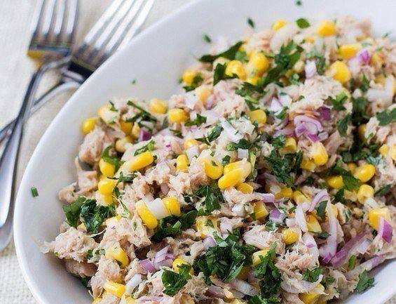 Рецепт Салат с тунцом и кукурузой Готовим Салаты Салат с тунцом и кукурузой