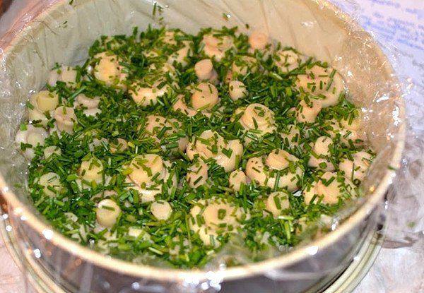 Рецепт Торт-салат с курицей и грибами шаг-1