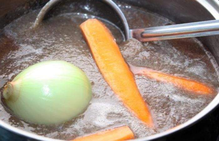 Рецепт Крем-суп из шампиньонов и белых грибов  шаг-4