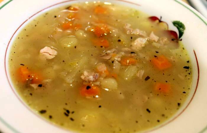 Рецепт Суп из квашеной капусты на косточке шаг-13