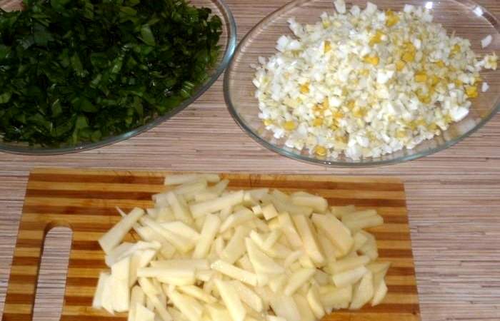 Рецепт Суп со щавелем, овощами и курицей шаг-5