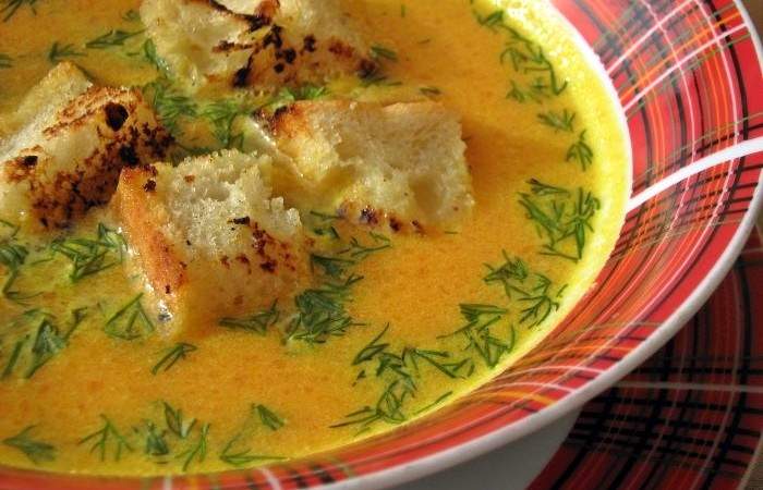 Рецепт Тыквенный крем-суп с чесночными сухариками  шаг-4