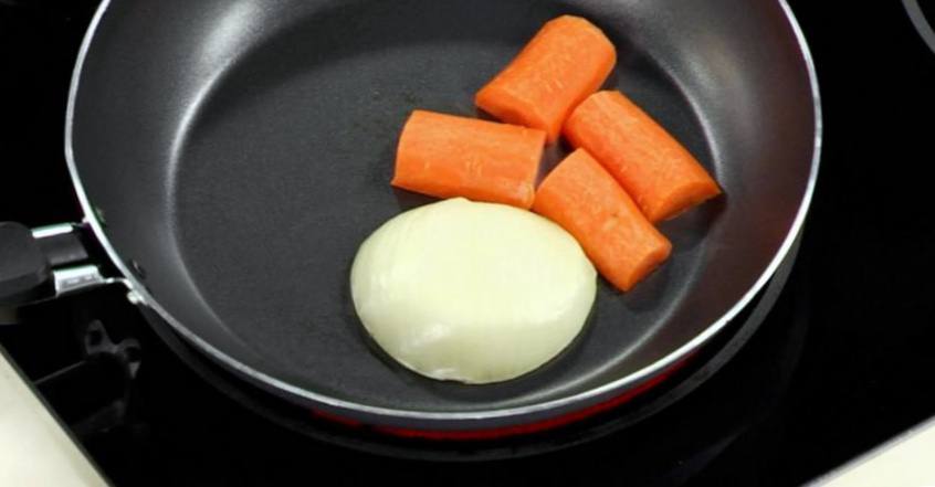 Рецепт Картофельный крем-суп со сливками шаг-1