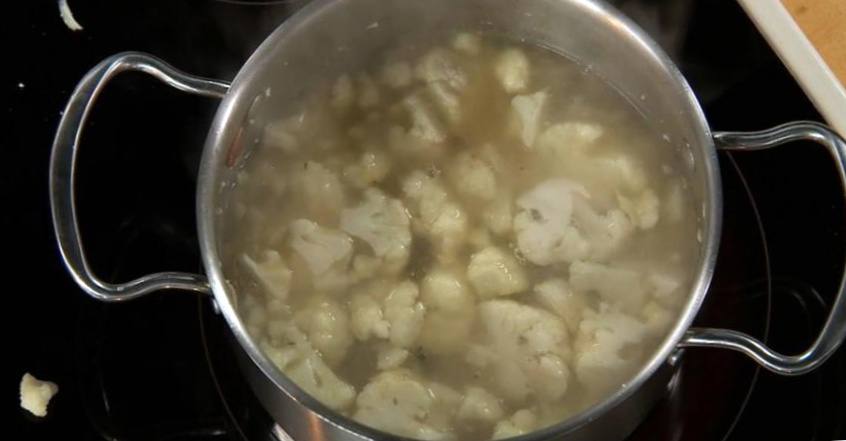 Рецепт Крем-суп из цветной капусты  шаг-2