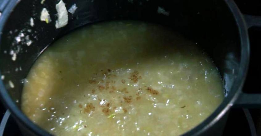 Рецепт Луковый суп с мускатным орехом шаг-3