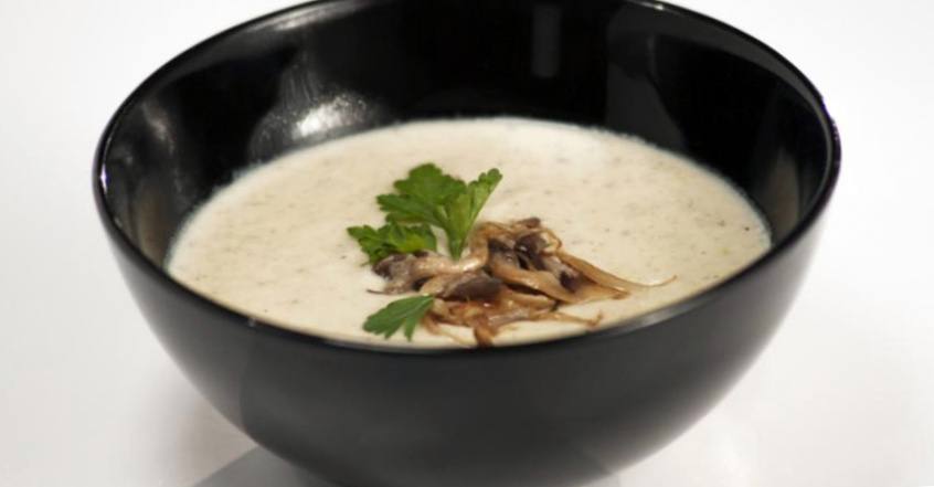 Рецепт Сырный суп с грибами  шаг-4