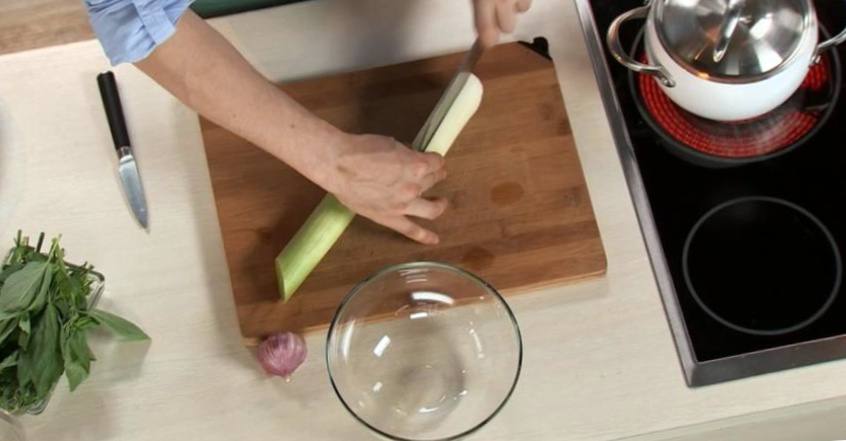Рецепт Суп-пюре из риса и овощные роллы шаг-1