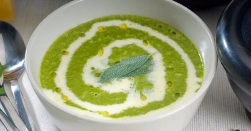 Рецепт Суп из шпината с шалфеем и сливками шаг-1