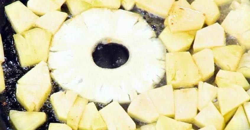 Рецепт Суп из тыквы с ананасом шаг-5