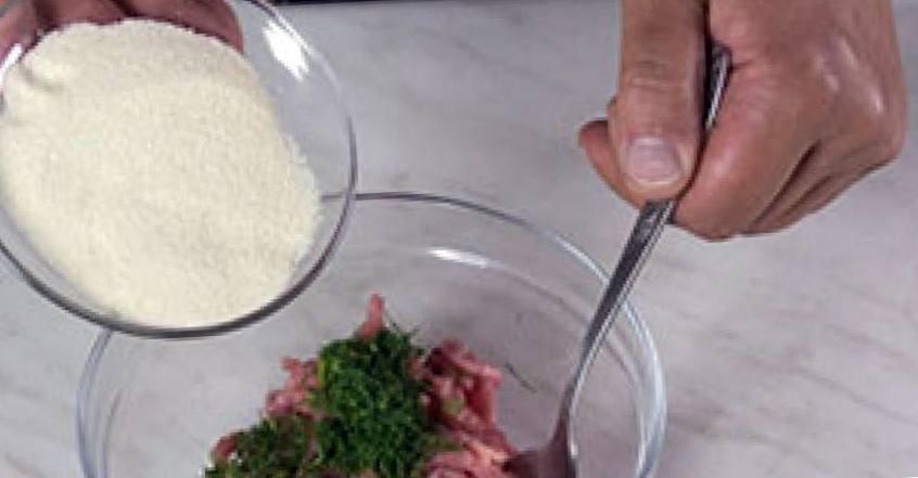 Рецепт Суп с фрикадельками из говядины шаг-1