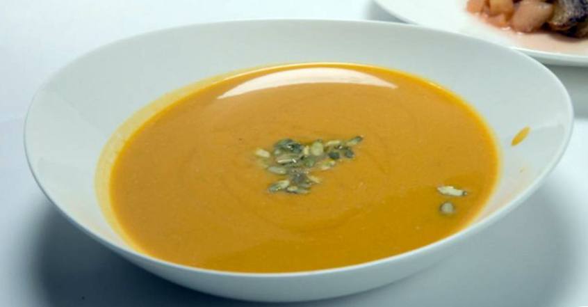 Рецепт Тыквенный крем-суп с пряными травами  шаг-4
