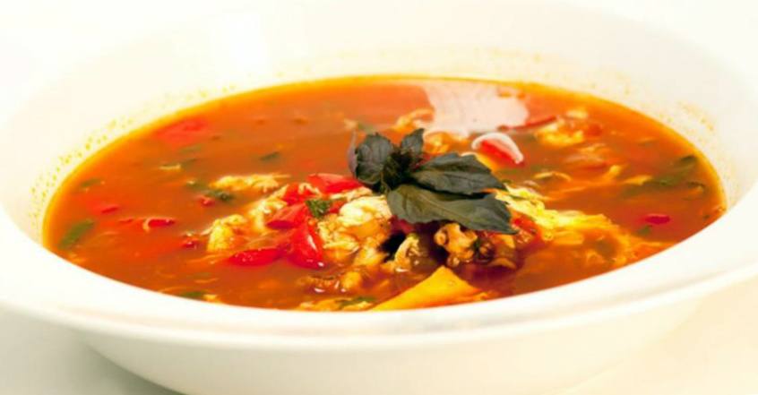 Рецепт Томатный суп с морепродуктами и шафраном шаг-6