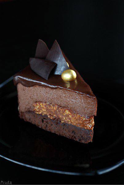Торт с шоколадным кремом и пралине, пошаговый рецепт на ккал, фото, ингредиенты - Эллиса