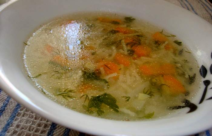 Рецепт Куриный суп с вермишелью в мультиварке шаг-7