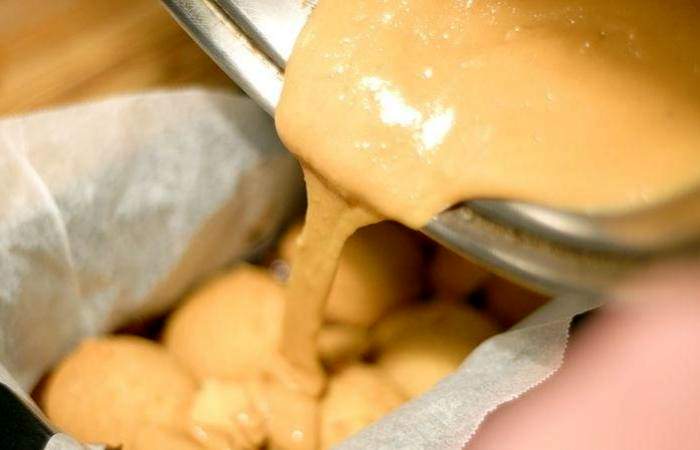Рецепт Шоколадные батончики с арахисовым маслом шаг-6