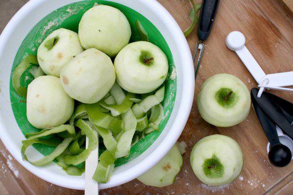 Рецепт Датская плетенка с яблоками шаг-1