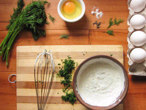 Рецепт Корзинки с яйцами и форелью шаг-1