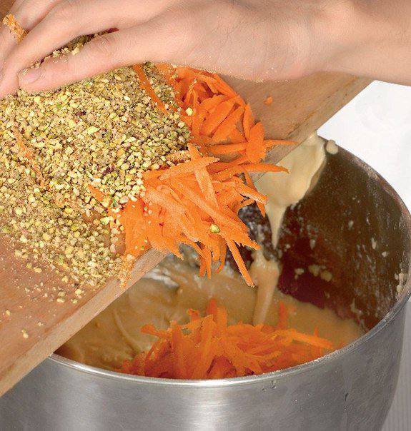 Рецепт Морковный кекс с грецкими орехами шаг-3
