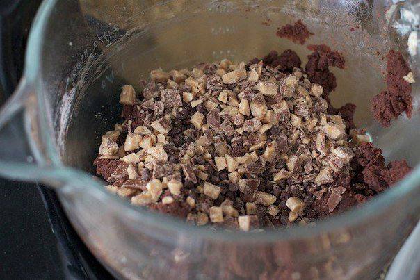 Рецепт Печенье с двойным шоколадом  шаг-2