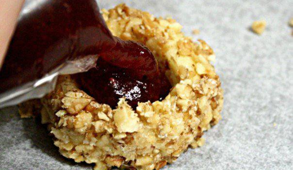Рецепт Печенье в ореховой панировке шаг-6