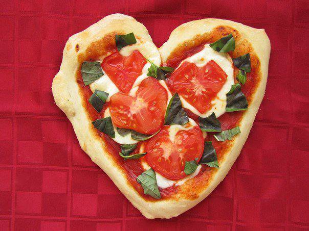 Рецепт Пицца в форме сердца шаг-3