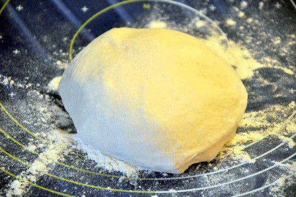 Рецепт Шаньга с картошкой, сыром и луком шаг-1