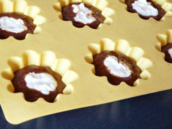 Рецепт Шоколадные маффины-ватрушки шаг-5