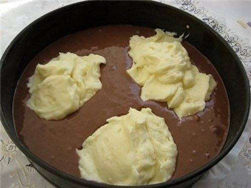 Рецепт Шоколадный пирог с творогом шаг-5