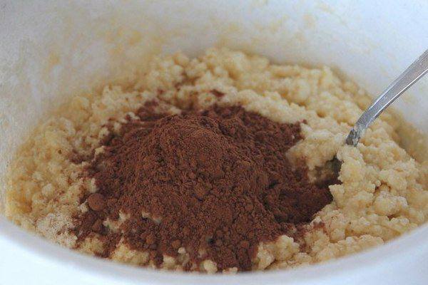 Рецепт Шоколадный пирог с вишней  шаг-2